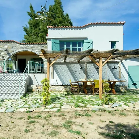 Avaton Farm Case de vacanță *
